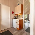 4 Personen Mit Sauna, Kaminofen Und Einen Wunderschцnen Garten Mit Terrasse In