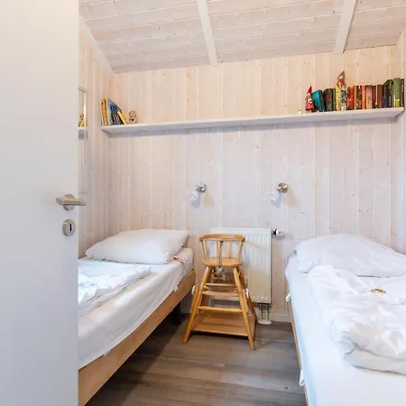 4 Personen Mit Sauna, Kaminofen Und Einen Wunderschцnen Garten Mit Terrasse In Feriehus Otterndorf