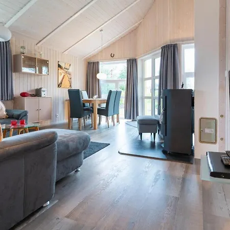 4 Personen Mit Sauna, Kaminofen Und Einen Wunderschцnen Garten Mit Terrasse In * Otterndorf
