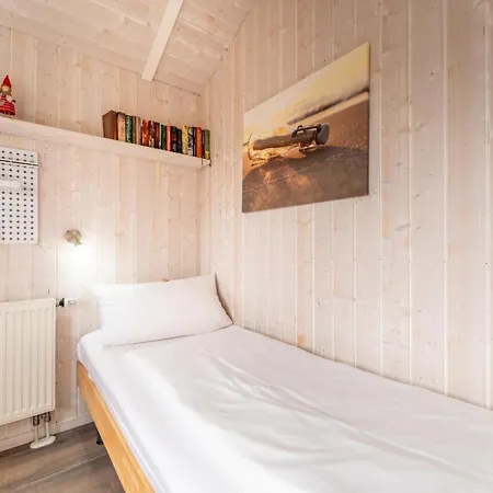 4 Personen Mit Sauna, Kaminofen Und Einen Wunderschцnen Garten Mit Terrasse In Dom wakacyjny *