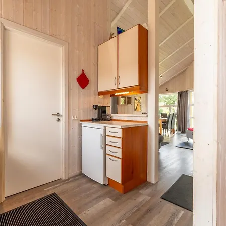 4 Personen Mit Sauna, Kaminofen Und Einen Wunderschцnen Garten Mit Terrasse In * Otterndorf