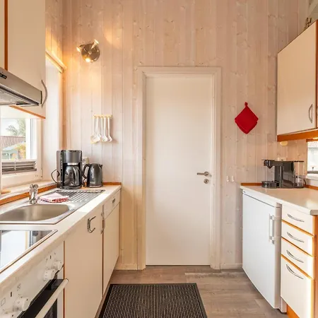 4 Personen Mit Sauna, Kaminofen Und Einen Wunderschцnen Garten Mit Terrasse In Dom wakacyjny