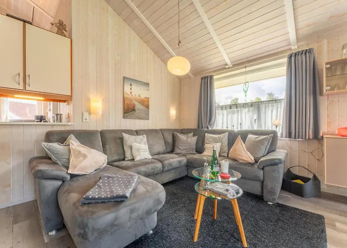 4 Personen Mit Sauna, Kaminofen Und Einen Wunderschцnen Garten Mit Terrasse In 度假居