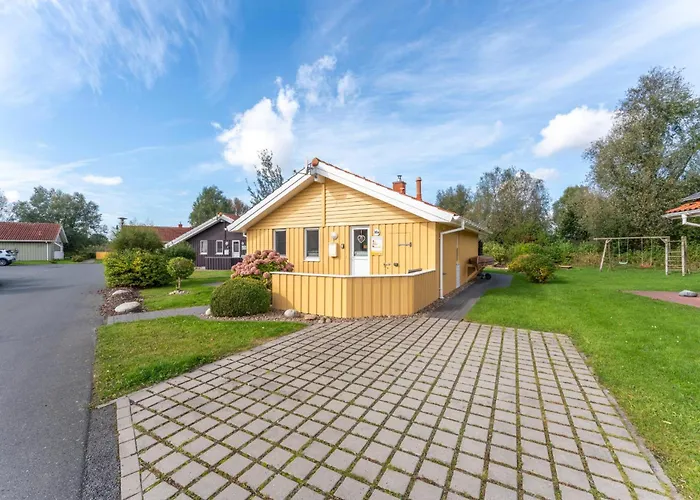 4 Personen Mit Sauna, Kaminofen Und Einen Wunderschцnen Garten Mit Terrasse In * 奥滕多夫