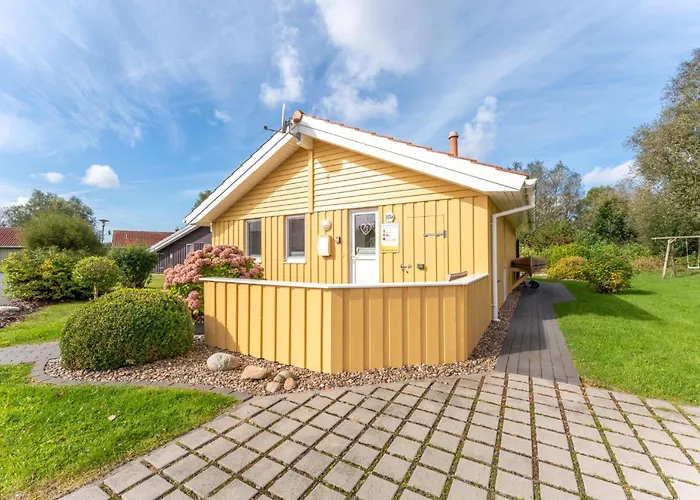 度假居 4 Personen Mit Sauna, Kaminofen Und Einen Wunderschцnen Garten Mit Terrasse In